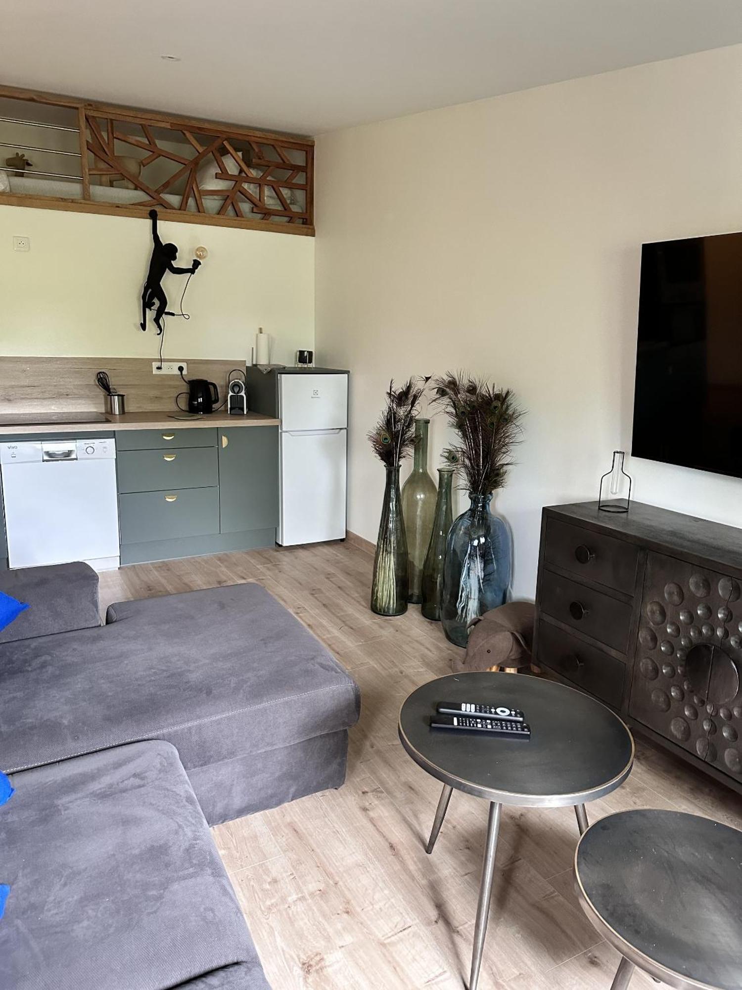 L'Opale - Le Jungle Apartment Les Attaques Luaran gambar
